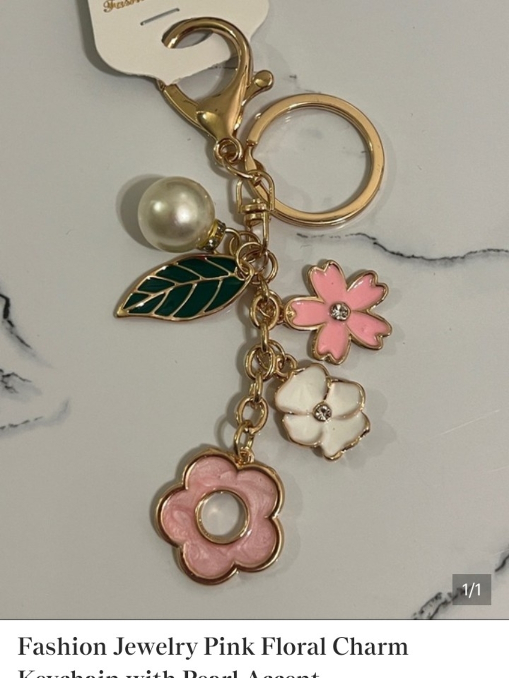 Fashion Jewelry Gold-Tone Pink & White Floral Keychain with Pearl and Green Leaf